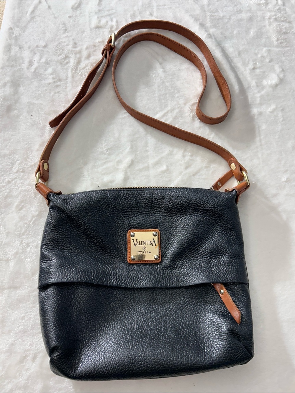 Valentina Black Leather Crossbody Purse Tan Leather Adjustable Strap Zip Closure